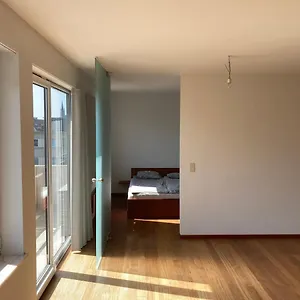 Apartamento 1 Chambre Meublé Et Terrasse à 10 Min Du Centre De, Bruselas